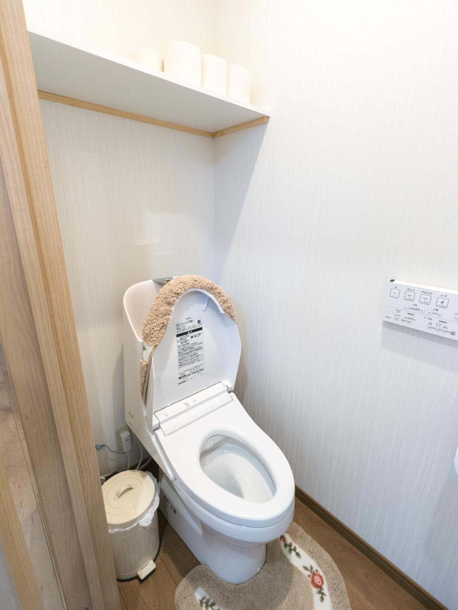 花園町駅から1分 難波から4分 今年リフォーム済み シャワー洗面トイレ各階付き 通天閣難波天王寺大阪城近々 Wi-Fi有り 星夜屋アパートメント エクステリア 写真